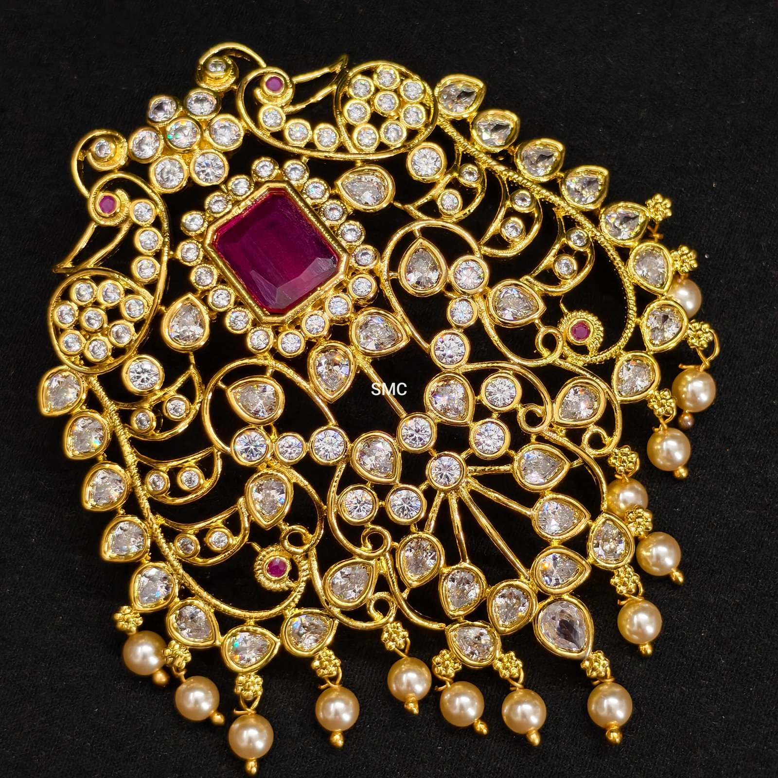 Uncut Pendant