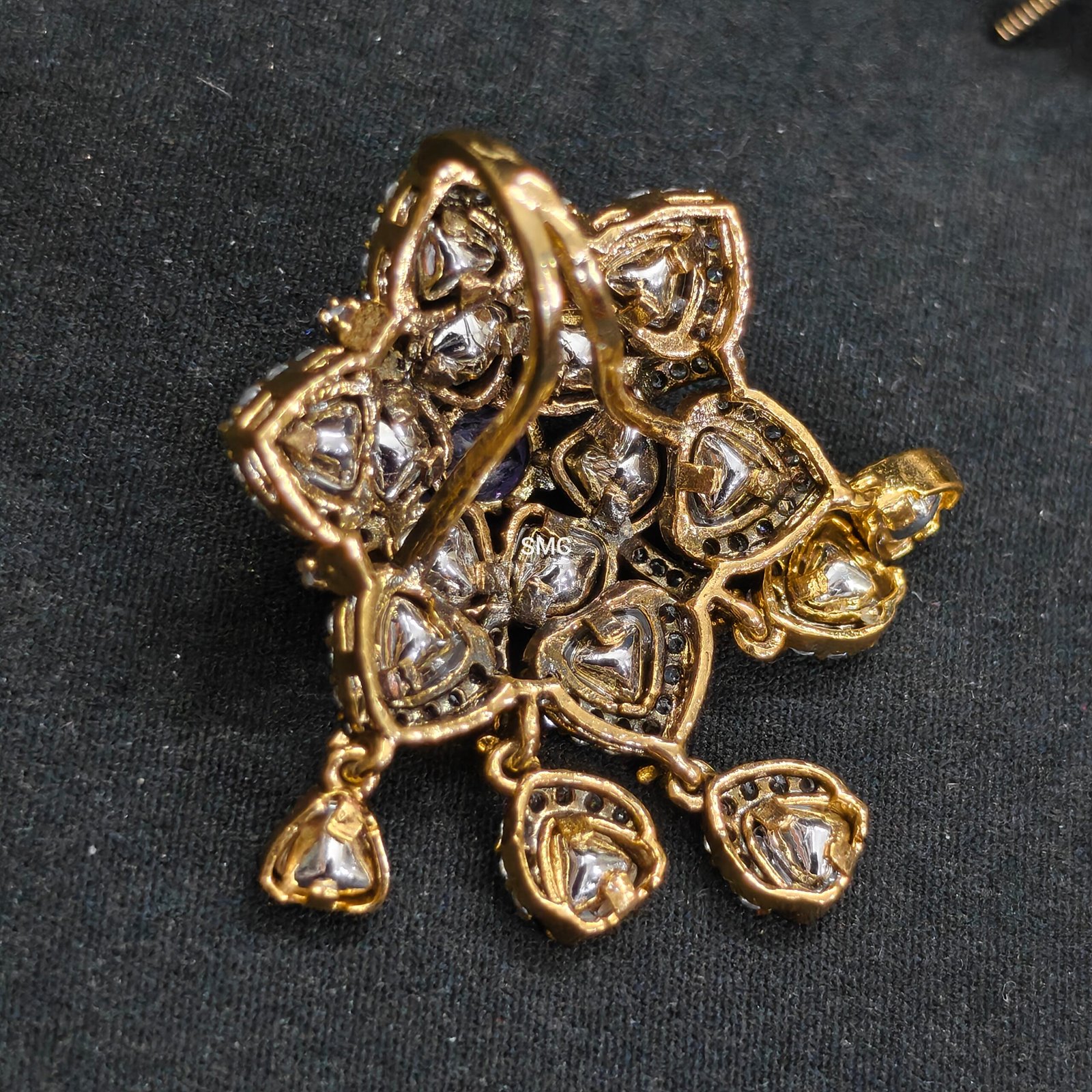 Mozanatte Pendant - Image 2