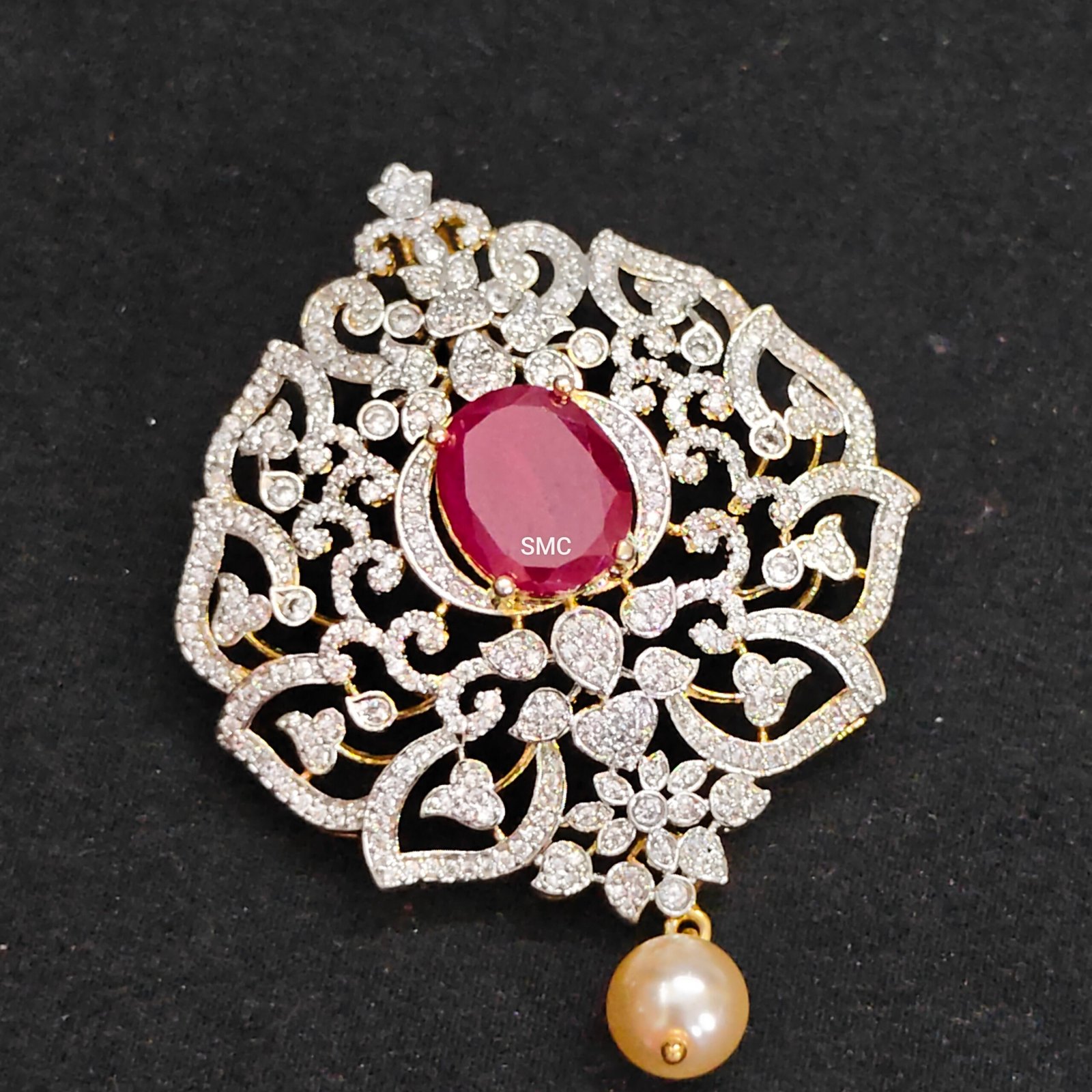 Diamondreplica Pendant - Image 2